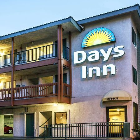 Days Inn By Wyndham Anaheim West מראה חיצוני תמונה